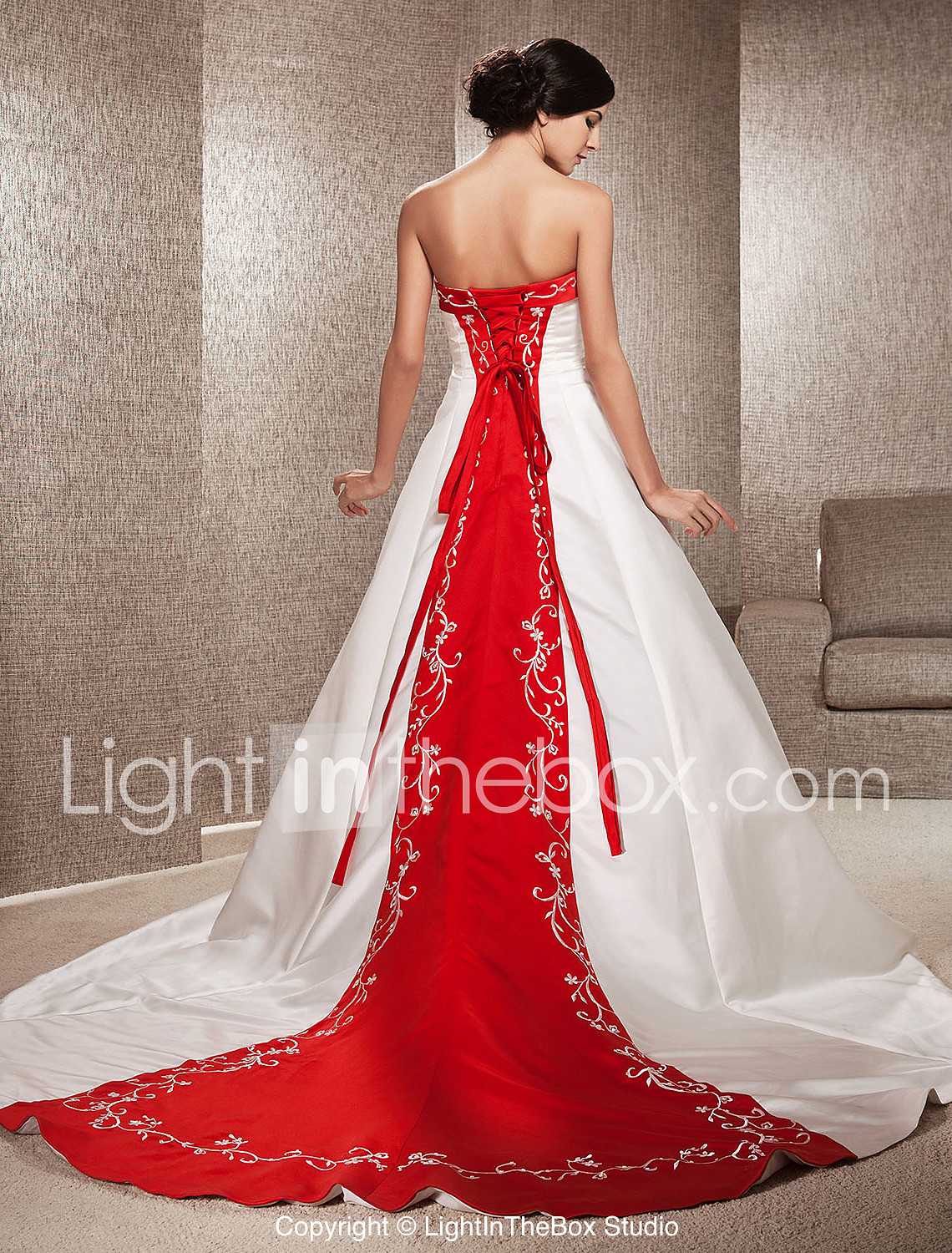 white wedding dress call size train