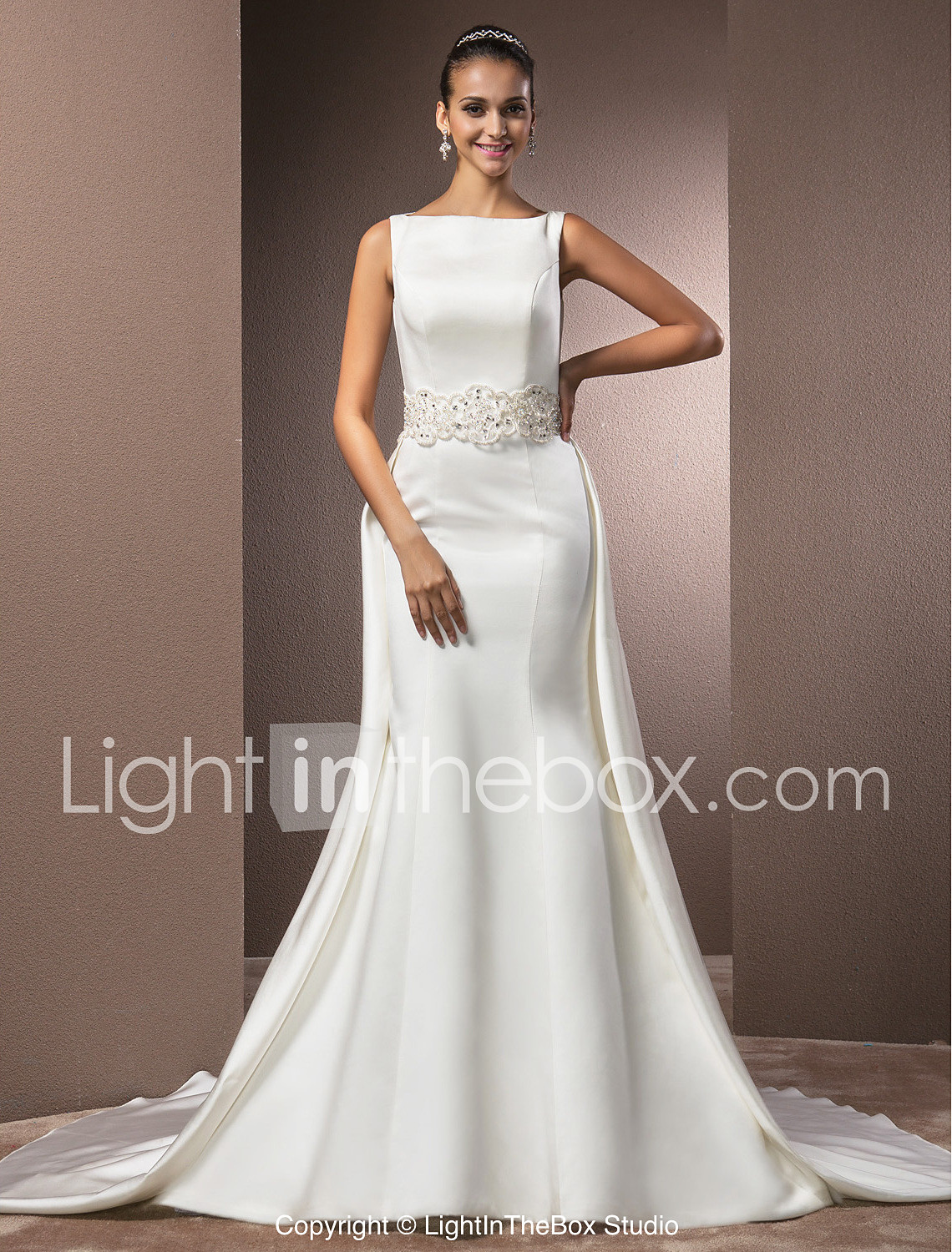 white wedding dress call size train